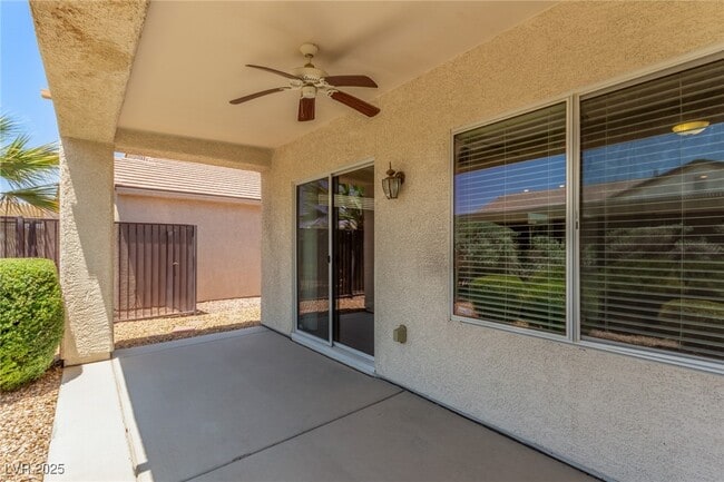Building Photo - 2871 Goldcreek St
