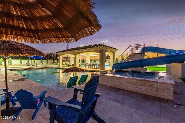 Building Photo - 2506 S 186th Dr