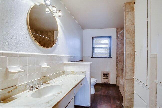 Building Photo - 3417 35th St