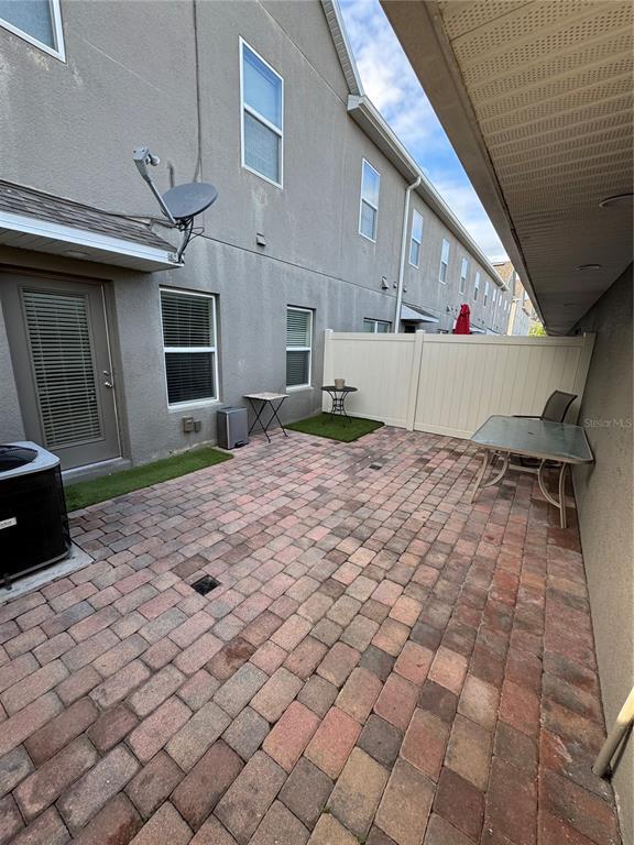 Building Photo - 8057 Sweet Orange Ave