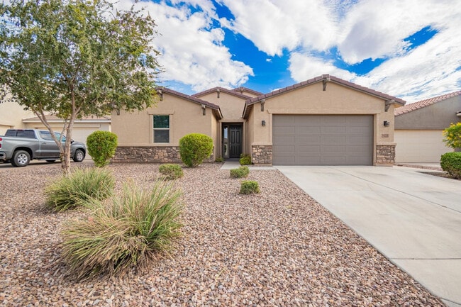 Building Photo - 1035 Carlsbad Dr