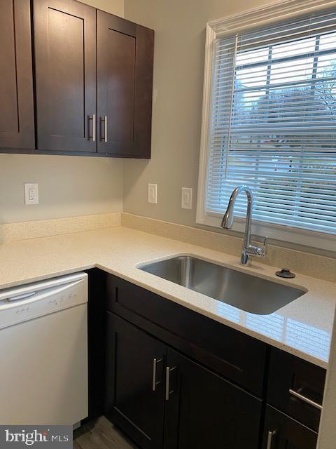 Building Photo - 352 Jackson St