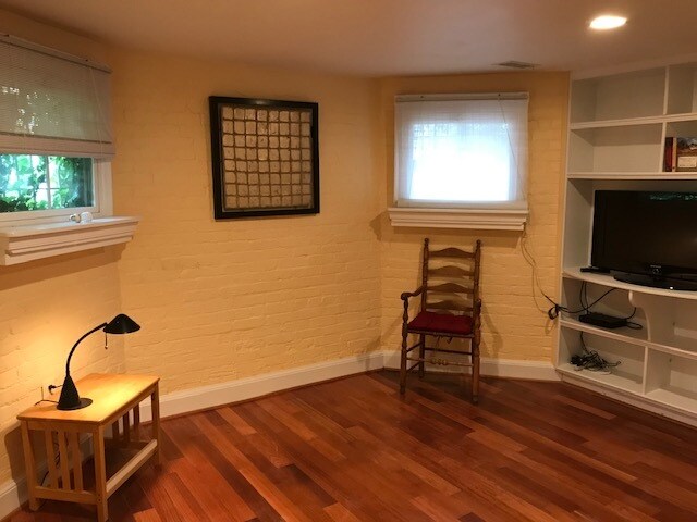 1st bedroom - 1695 35th St NW