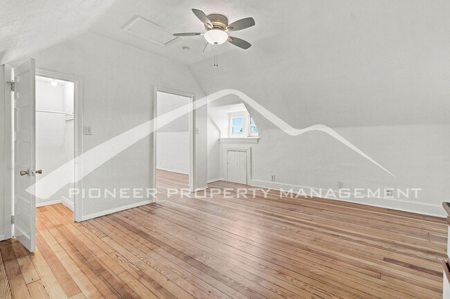 Building Photo - 2503 Benton St