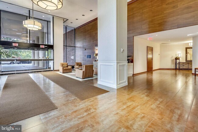 Building Photo - 2555 Pennsylvania Ave NW