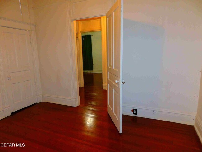 Building Photo - 1024 Upson Dr