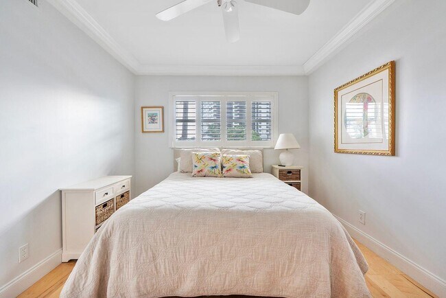 Building Photo - 3310 S Ocean Blvd