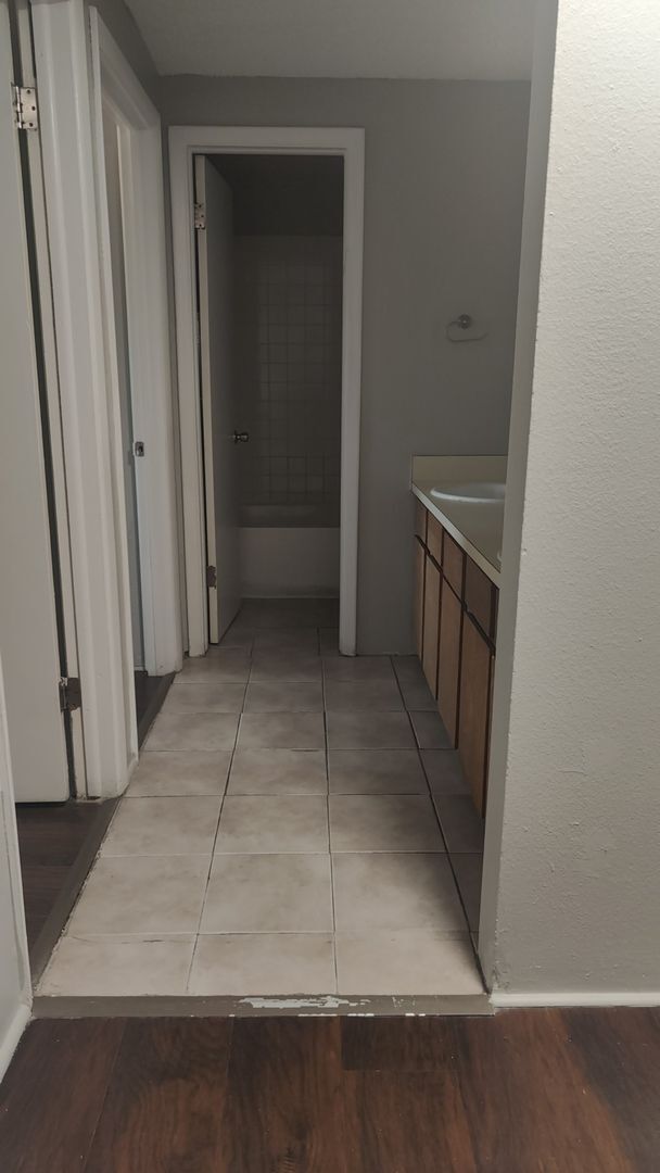 Building Photo - SHORT TERM RENTAL! 3BR/1.5BA Condo Walking Distance to CU