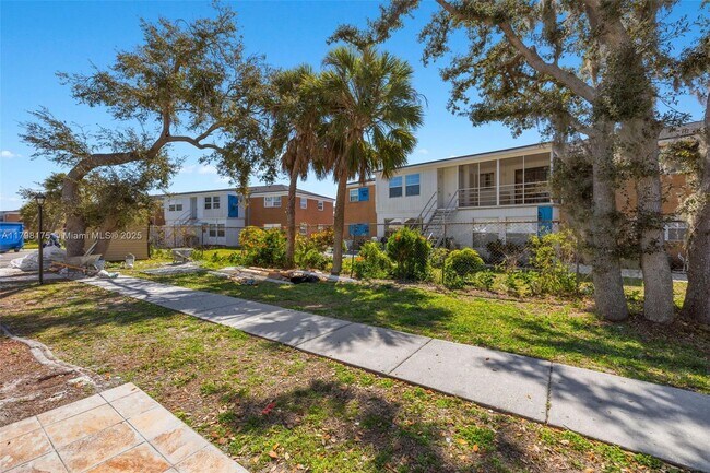Building Photo - 22291 Westchester Blvd