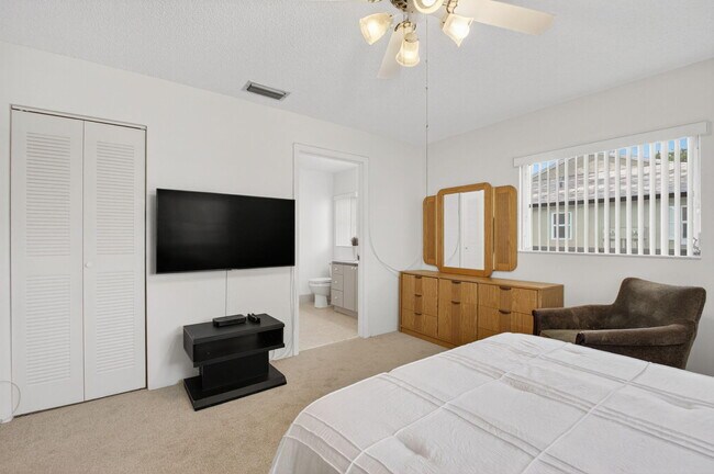 Building Photo - 18833 Argosy Dr