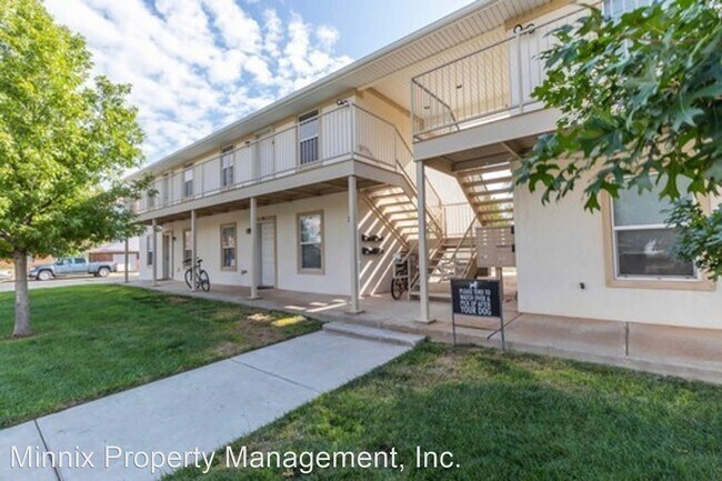 Building Photo - 203 27th St