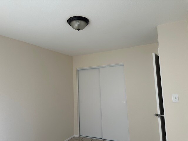 Building Photo - 1908 N Spring