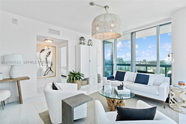 Building Photo - 6899 Collins Ave