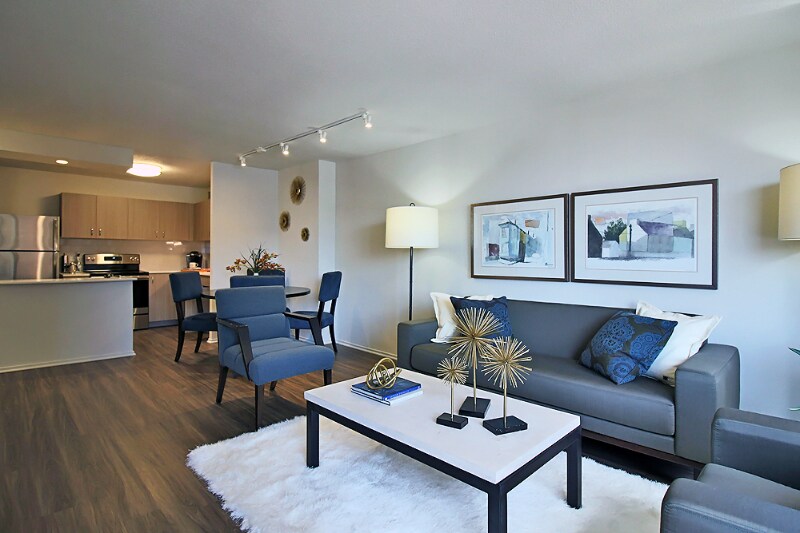 Building Photo - 1120 N Dearborn St