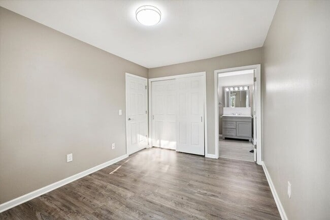 Building Photo - 4060 Royer Rd
