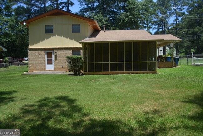 Building Photo - 354 Roy Huie Rd