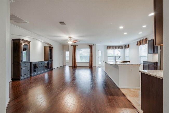 Building Photo - 28618 Abilene Park Ct