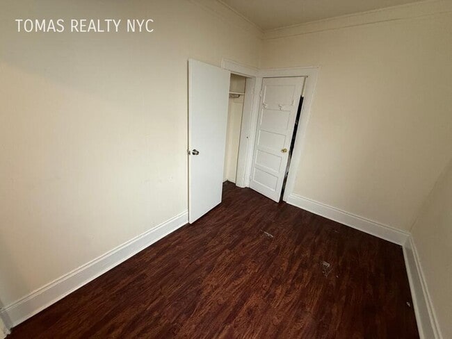 Building Photo - 94 Orchard St