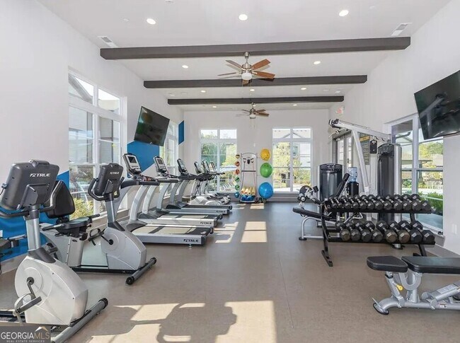 Building Photo - 2080 One White Oak Ln