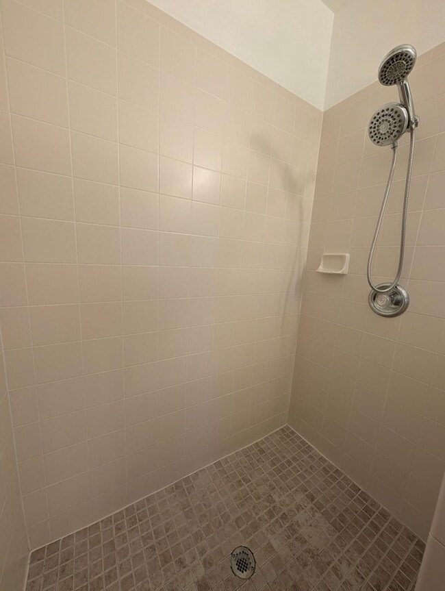 Building Photo - Charming 2BR Duplex in North Port