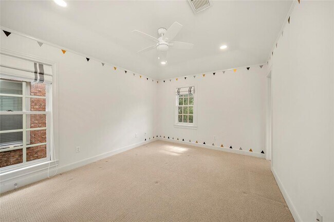Building Photo - 2014 McDuffie St