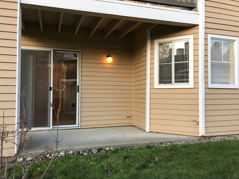 Building Photo - 5300 Harbour Pointe Blvd