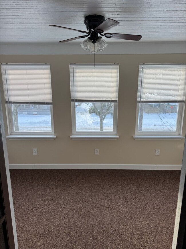 Building Photo - 225 Liberty St