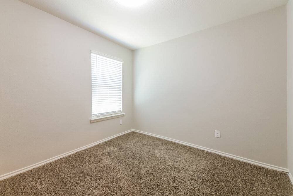 Building Photo - 2618 Saldana Dr