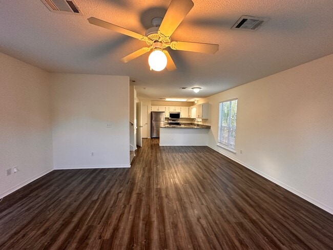 Building Photo - 186 Redfish Cir