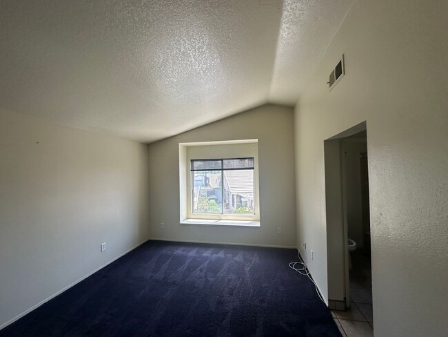 Building Photo - 7049 Arlington Pl