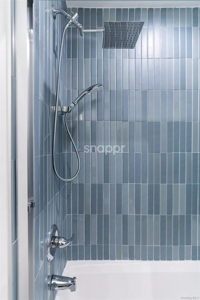 Building Photo - 9 E Stemmer Ln