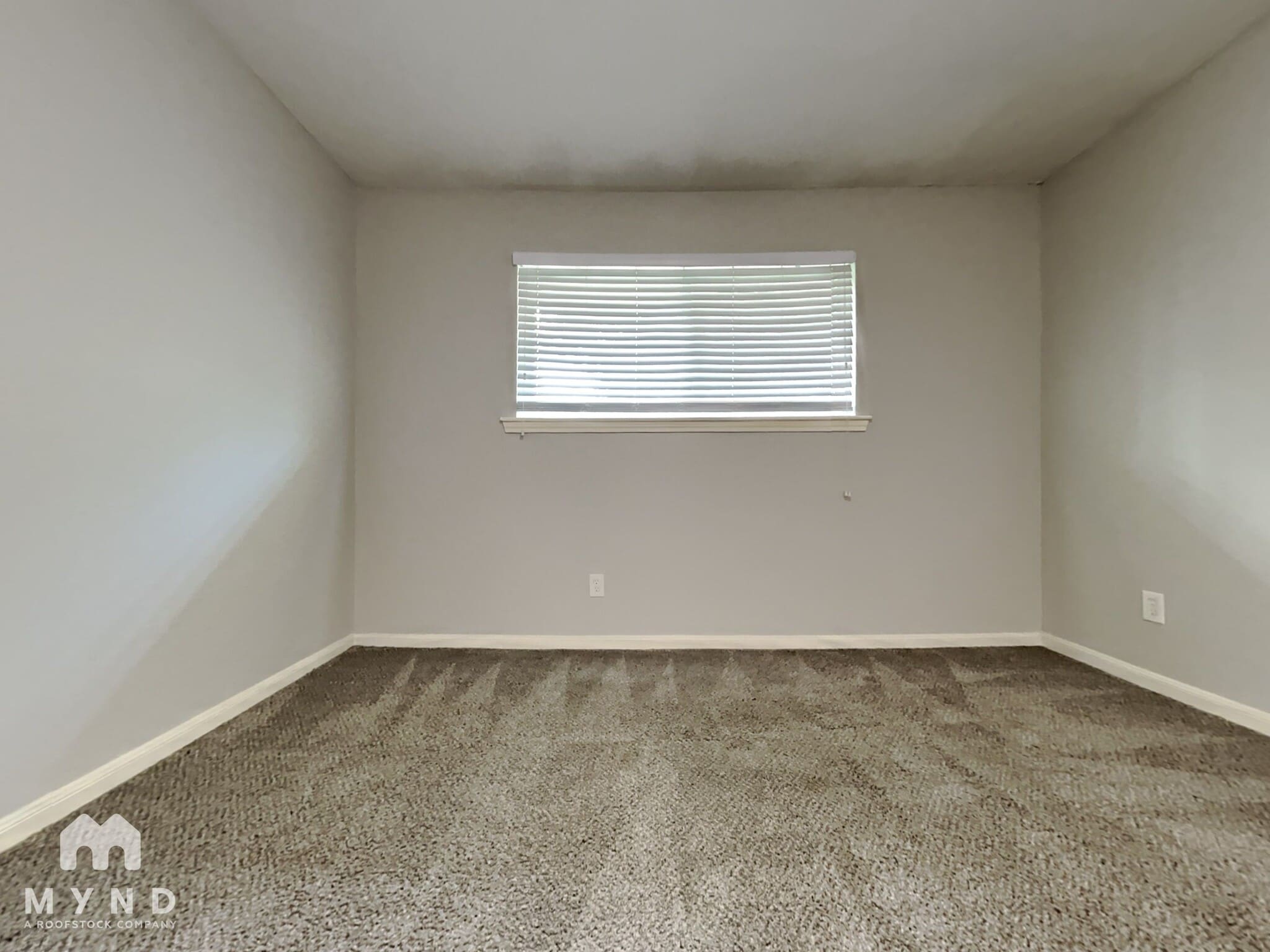Building Photo - 2163 Drayton Ln
