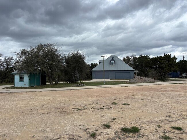 Building Photo - 15401 Lariat Trail