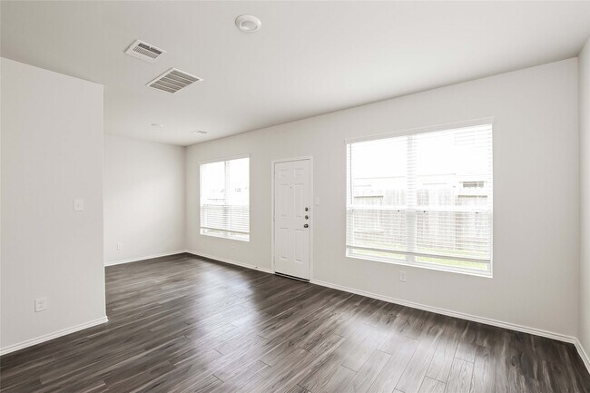 Building Photo - 5307 Gouldburn River Dr