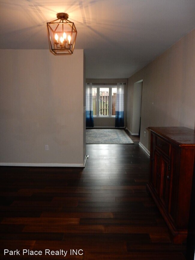 Building Photo - 3 br, 3 bath House - 106 Windward Dr SW