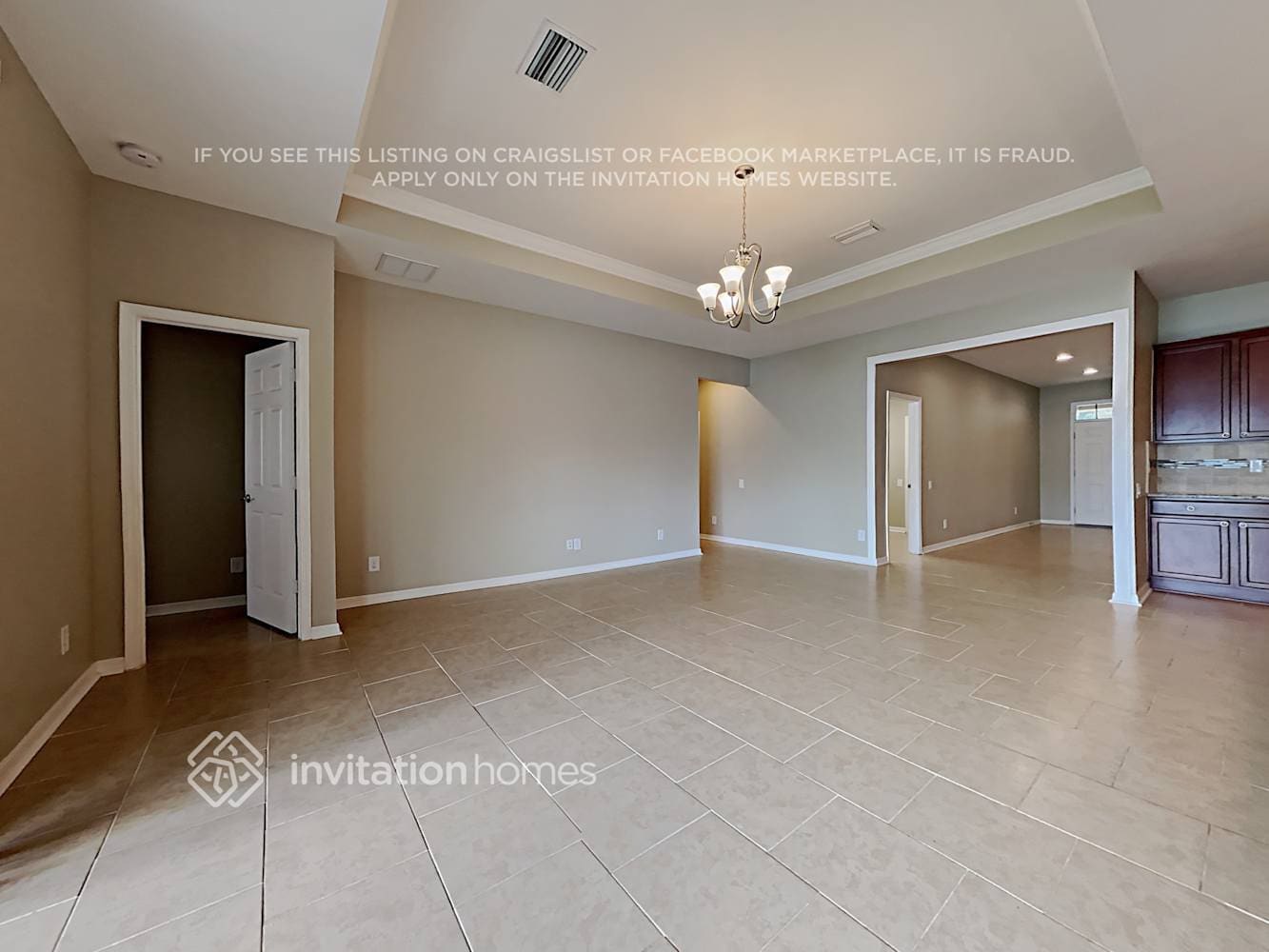 Building Photo - 2235 Landside Dr