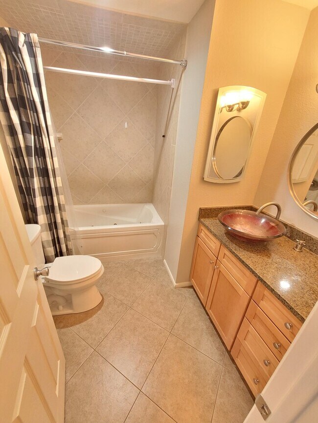 Building Photo - Great 3/2 patio home for rent in Scottsdale Park Villas/McCormick Ranch.