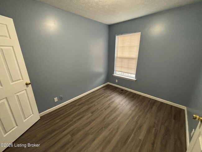 Building Photo - 2122 W Jefferson St