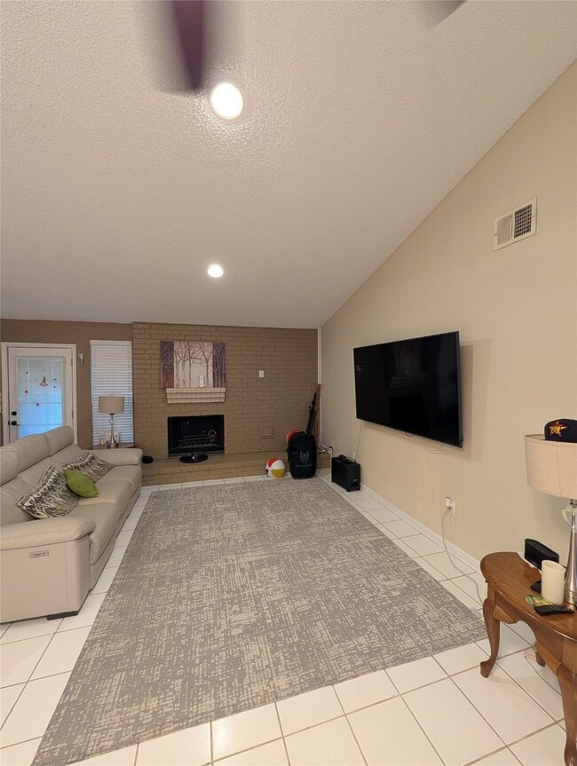 Building Photo - 11415 Poplarwood Ct