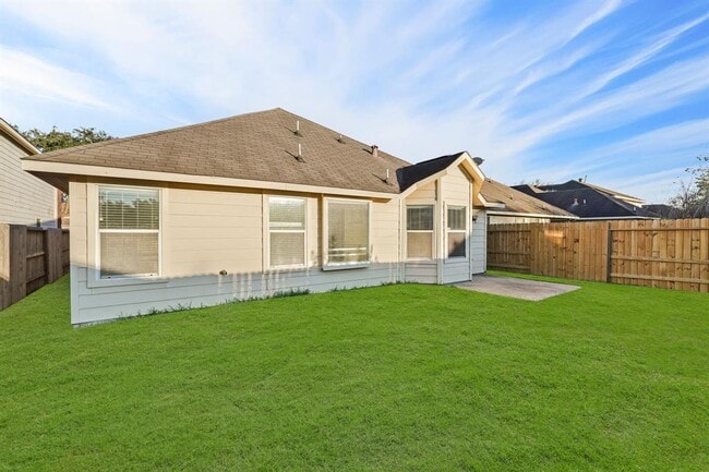 Building Photo - 5823 Creektrace Ln
