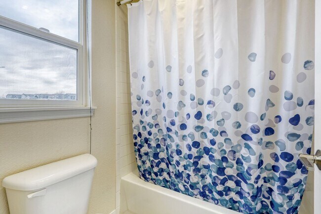 Building Photo - Beautifully Updated 4-Bedroom Home on Rare ¼-Acre Cul-de-Sac Lot in Highlands Ranch