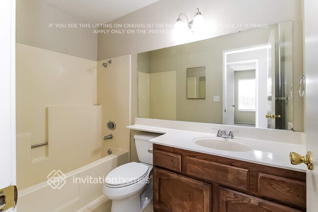 Building Photo - 4360 Armadale Way