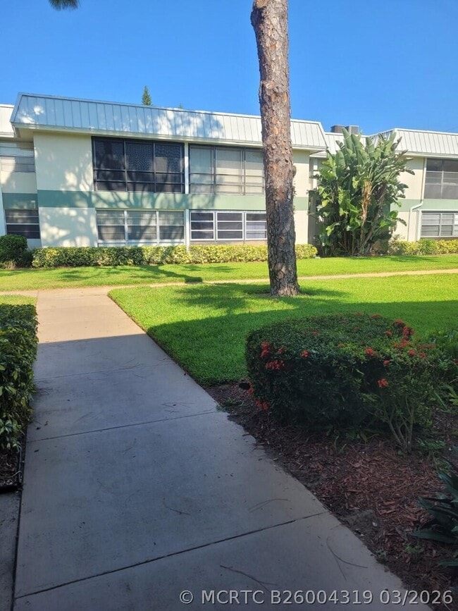 Building Photo - 2302 Sunrise Blvd