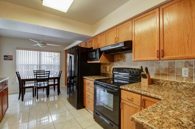 Building Photo - 2610 18th Ave S