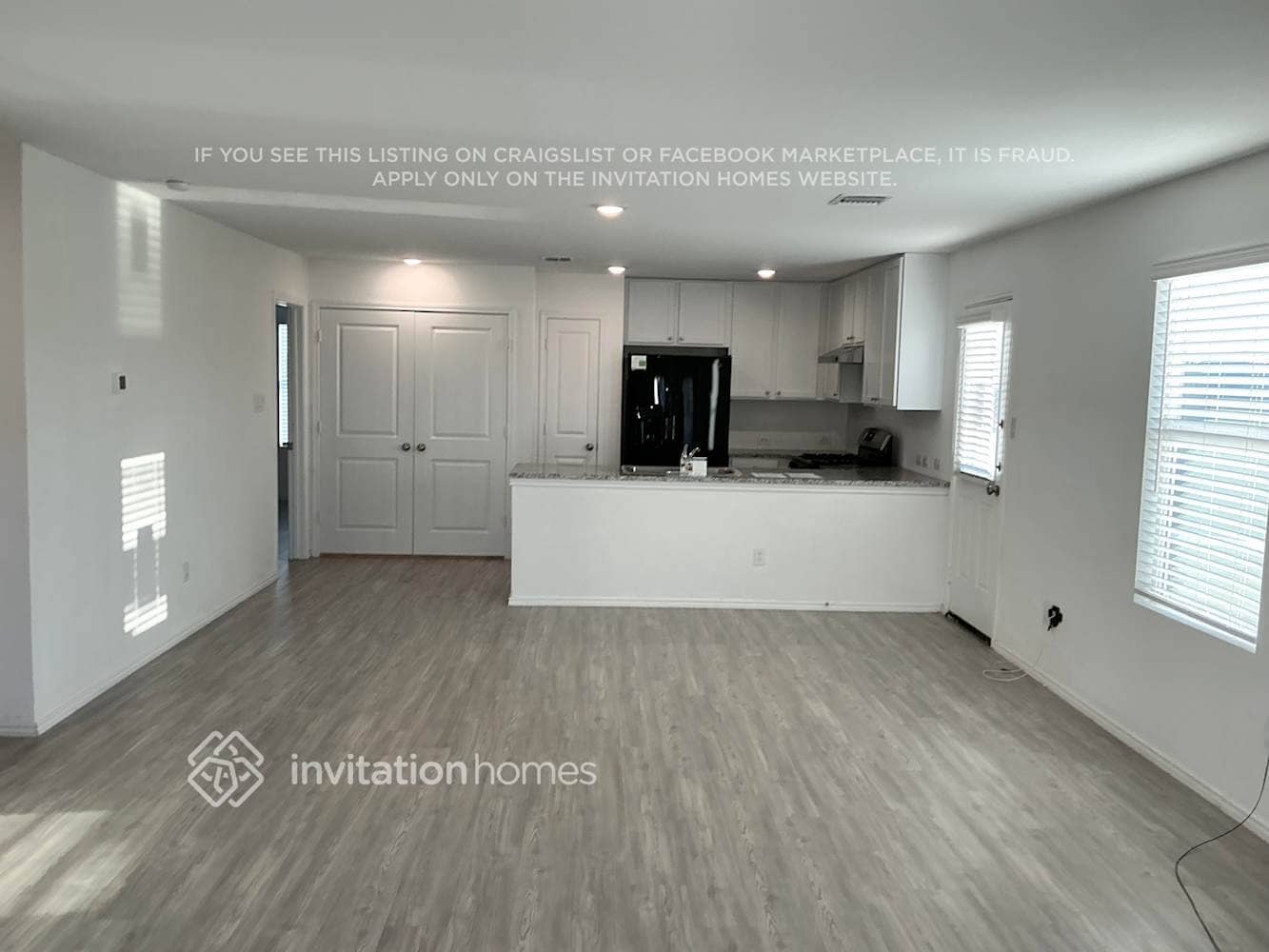 Building Photo - 6558 Runaway Row