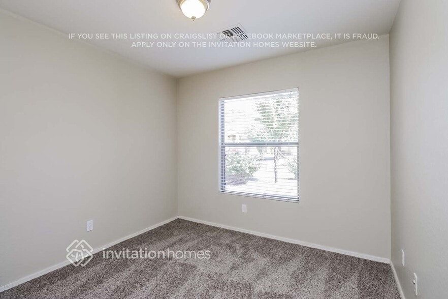 Building Photo - 45055 Portabello Rd