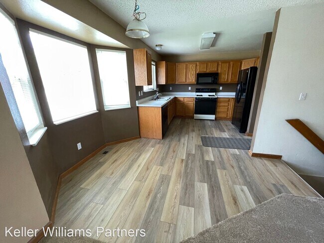 Building Photo - 5 br, 4 bath House - 960 Withington Dr