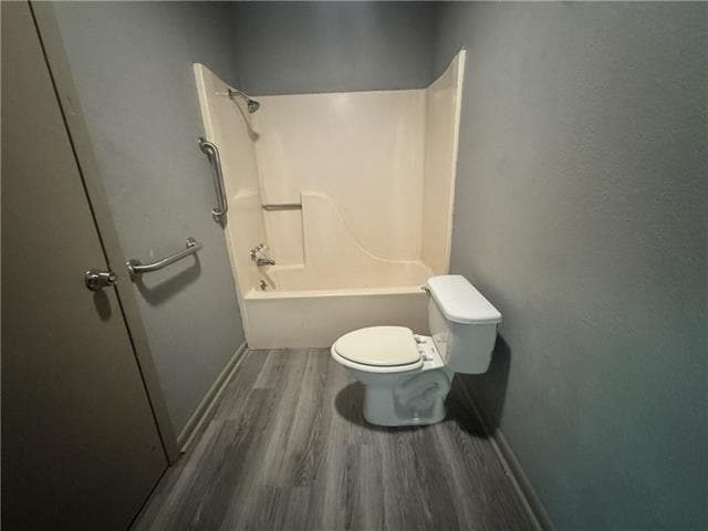 Building Photo - 105 Wells Dr