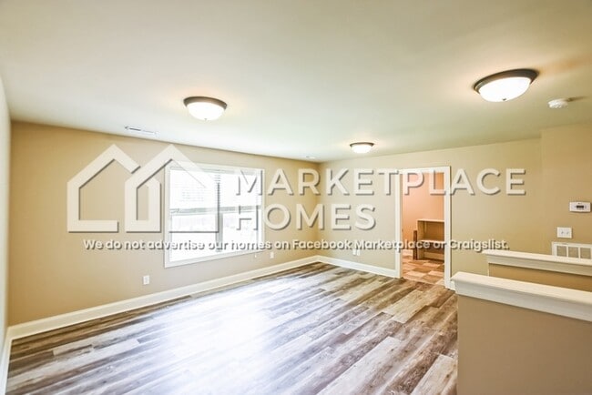 Building Photo - 104 Harness Dr