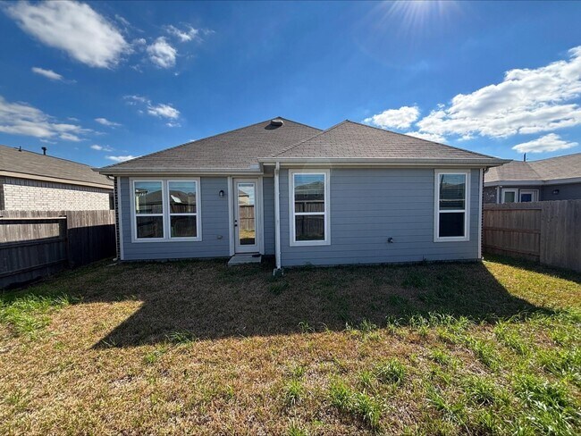 Building Photo - 1323 Rosemead Dr